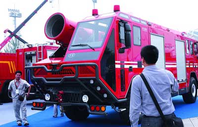 大型消防车亮相京城