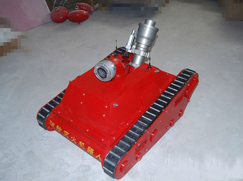 山东首台消防机器人安装智能水炮
