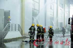 80多消防员“大跨度大空间”建筑火灾演练