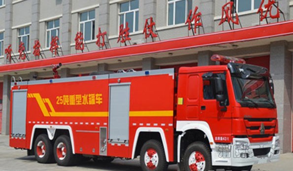 哈尔滨呼兰区投入160万购置两辆重型消防水罐车